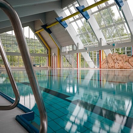 Hallenbad Innenbereich des Gredinger Hallenbades